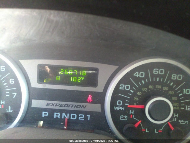 2005 FORD EXPEDITION SPECIAL SERVICE/XLT VIN: 1FMPU15575LA15030
