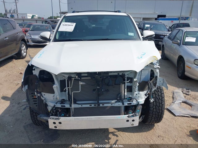 Toyota 4runner Sr5 Premium 2023 JTEFU5JR5P5283755 Image 5