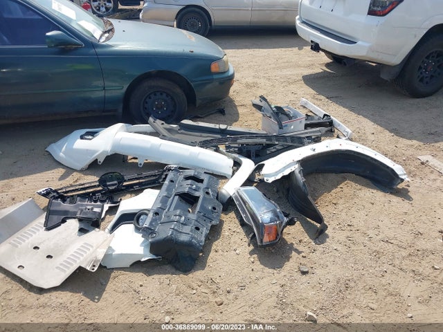 Toyota 4runner Sr5 Premium 2023 JTEFU5JR5P5283755 Image 4