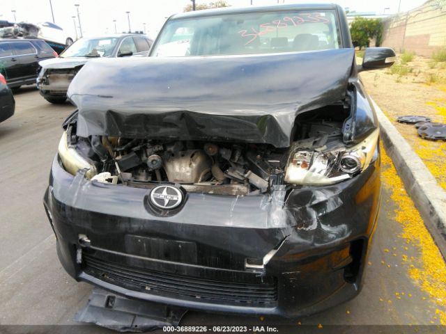 JTLZE4FE1EJ050513 Scion XB
