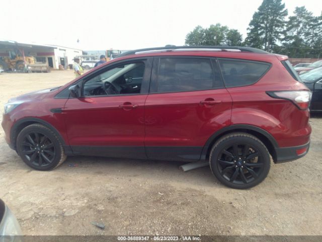 1FMCU0GD3JUD58810 Ford ESCAPE SE