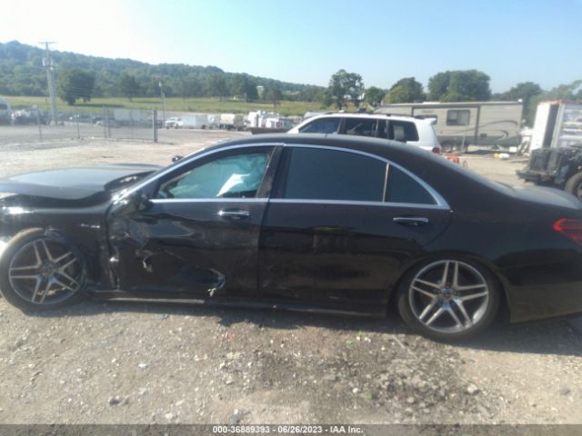 WDDUG8DB9JA398477 Mercedes-Benz S-class S 560