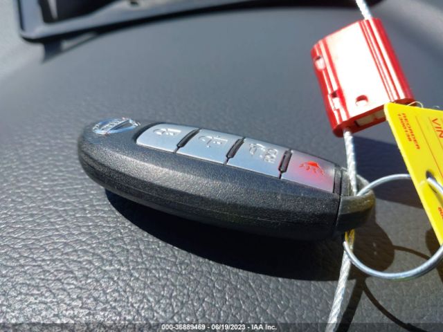 5N1AT2MT6FC798003 Nissan Rogue Sl