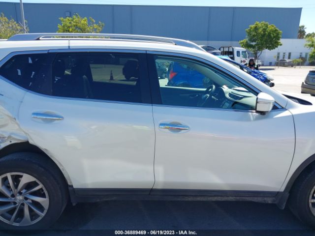 5N1AT2MT6FC798003 Nissan Rogue Sl