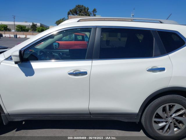 5N1AT2MT6FC798003 Nissan Rogue Sl