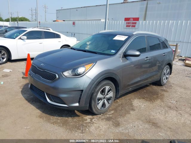 KNDCB3LC4H5089374 KIA NIRO LX