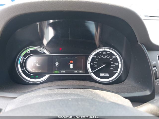 KNDCB3LC4H5089374 KIA NIRO LX