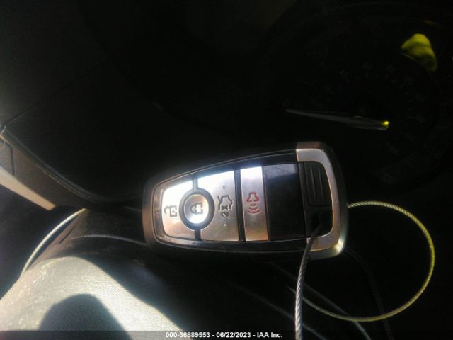 3FA6P0LU0KR135816 Ford Fusion Hybrid Se