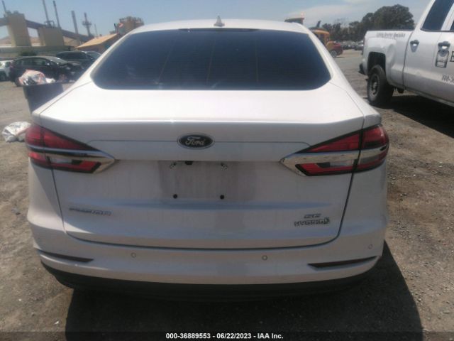 3FA6P0LU0KR135816 Ford Fusion Hybrid Se