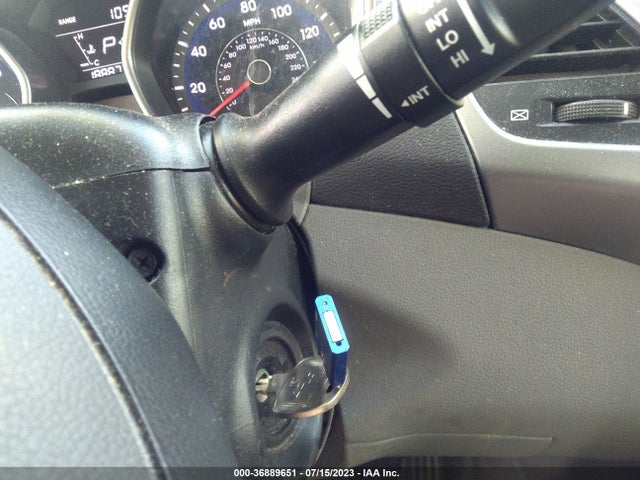 Hyundai ELANTRA SE 2015 5NPDH4AE2FH563459 Image 3