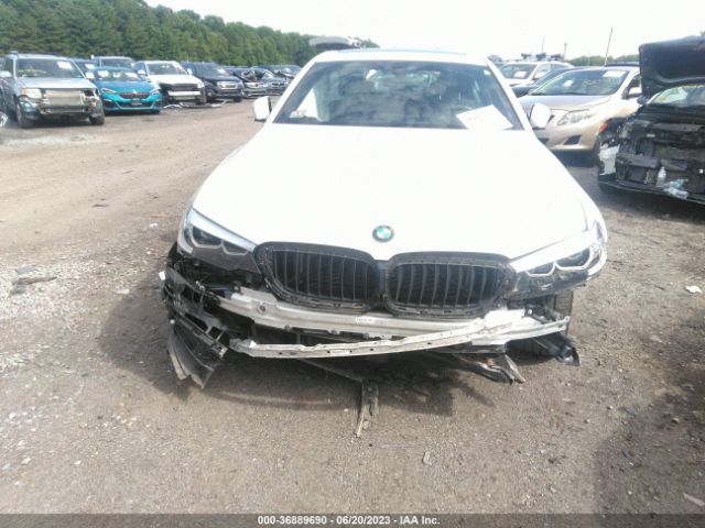 WBAJA7C56KG910583 BMW 5 Series 530i Xdrive