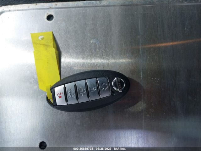 KNMAT2MV0LP526492 Nissan ROGUE SV