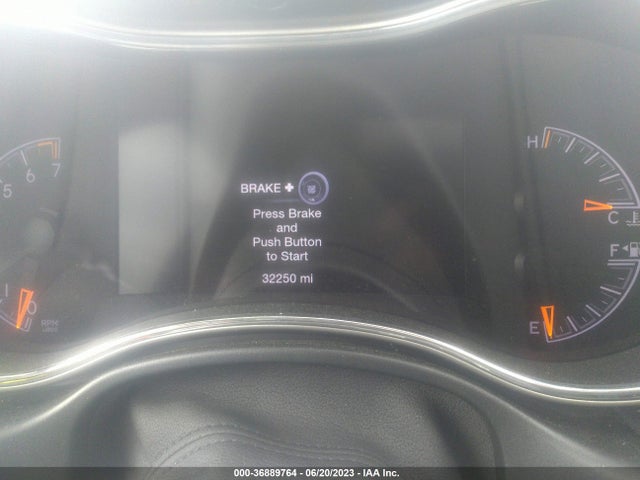1C4RJFAGXMC621172 Jeep Grand Cherokee Laredo X