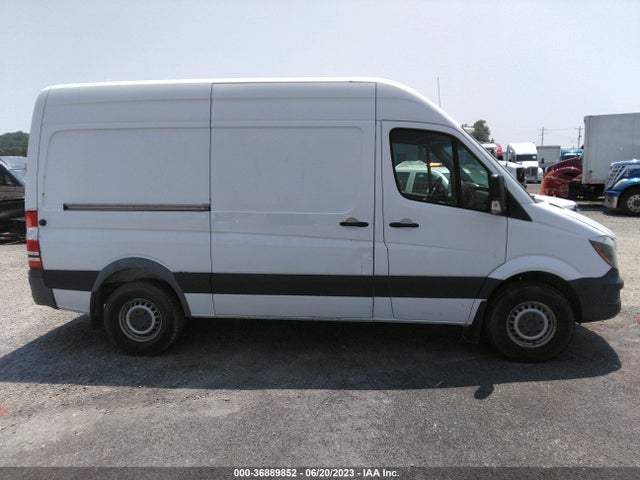 2015 Freightliner Sprinter, VIN: WDYPE7DC3F5987691