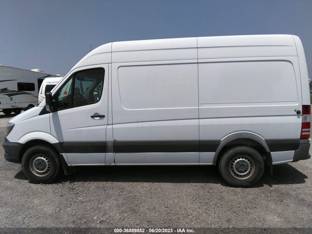 2015 Freightliner Sprinter, VIN: WDYPE7DC3F5987691
