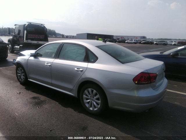 2015 VOLKSWAGEN PASSAT 1.8T WOLFSBURG ED VIN: 1VWAT7A31FC038144