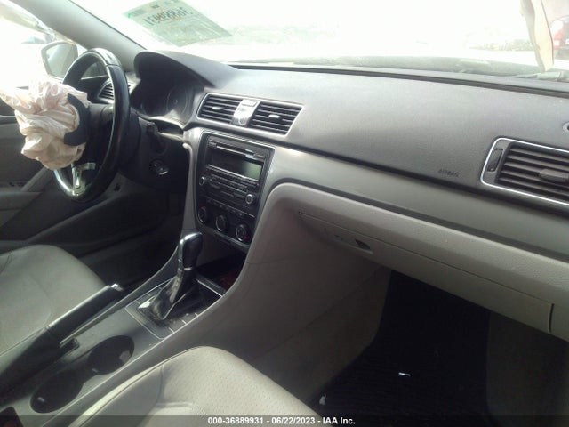 2015 VOLKSWAGEN PASSAT 1.8T WOLFSBURG ED VIN: 1VWAT7A31FC038144