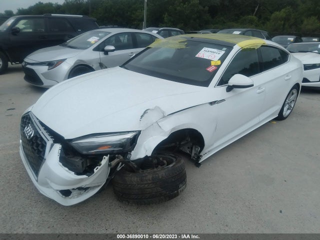 2022 Audi A5, VIN: WAUDACF55NA009262