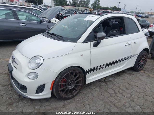 Fiat 500c Abarth 2015 3C3CFFJH7FT562030 Image 2
