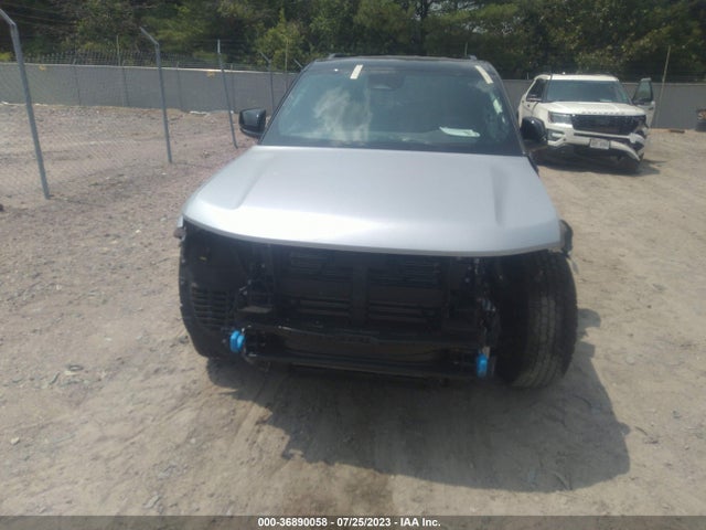 2022 Jeep Grand Cherokee, VIN: 1C4RJYC63N8758457