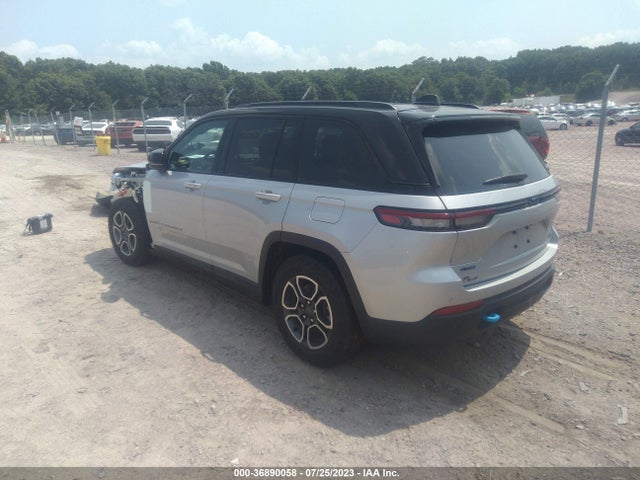 2022 Jeep Grand Cherokee, VIN: 1C4RJYC63N8758457
