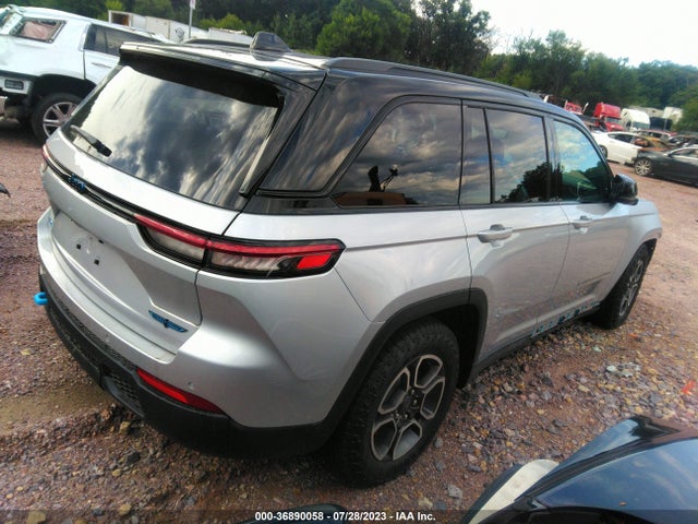 2022 Jeep Grand Cherokee, VIN: 1C4RJYC63N8758457