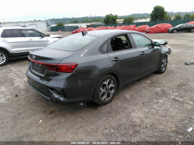 3KPF24AD8KE110673 KIA Forte Lxs