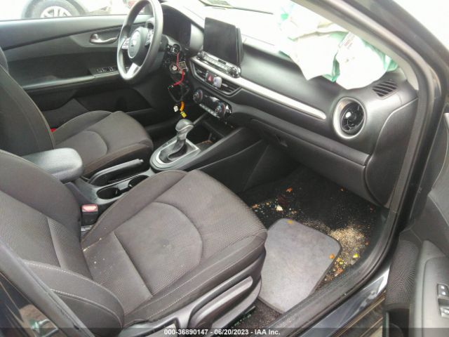 3KPF24AD8KE110673 KIA Forte Lxs