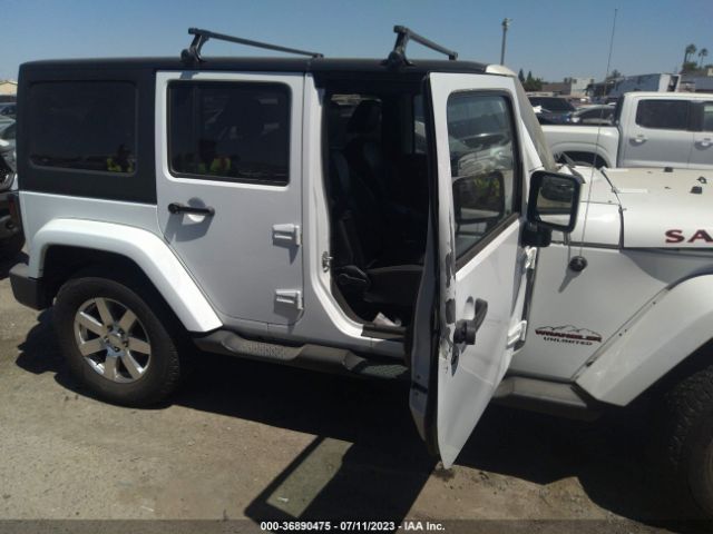 1C4BJWEG4FL627290 Jeep Wrangler Unlimited Sahara