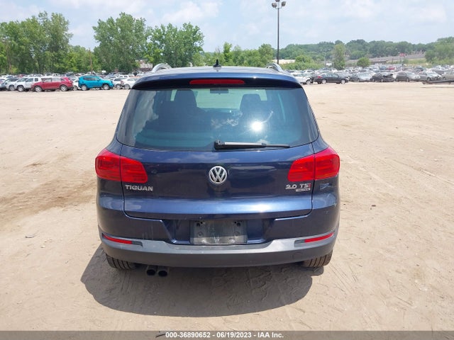 WVGBV7AX1FW568161 Volkswagen TIGUAN SE