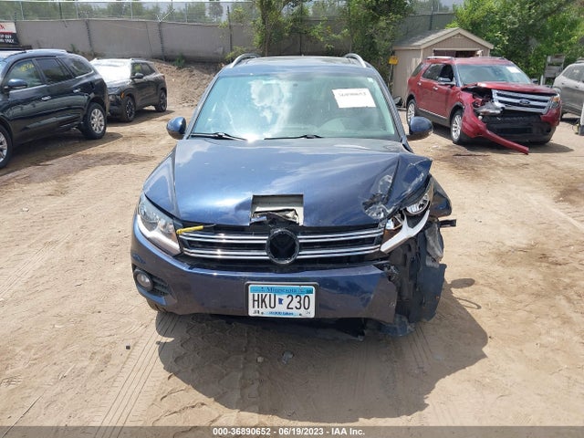 WVGBV7AX1FW568161 Volkswagen TIGUAN SE