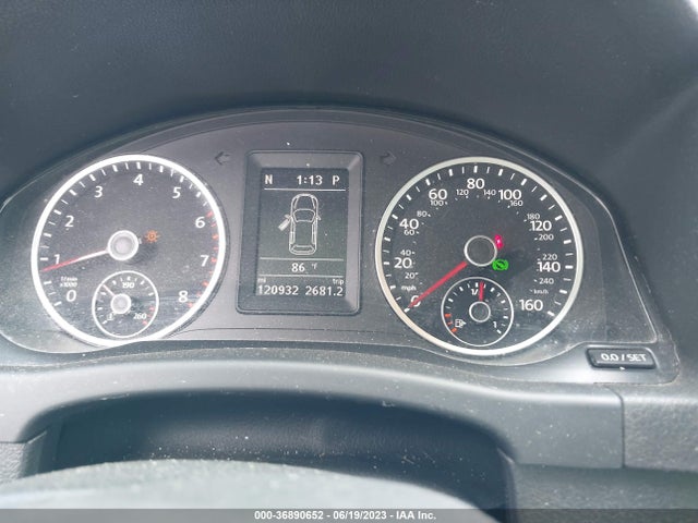 WVGBV7AX1FW568161 Volkswagen TIGUAN SE