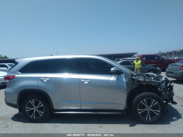 2017 TOYOTA HIGHLANDER LE VIN: 5TDZZRFH3HS203505