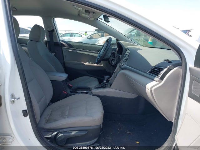Hyundai ELANTRA SE 2017 5NPD74LF5HH164606 Image 6