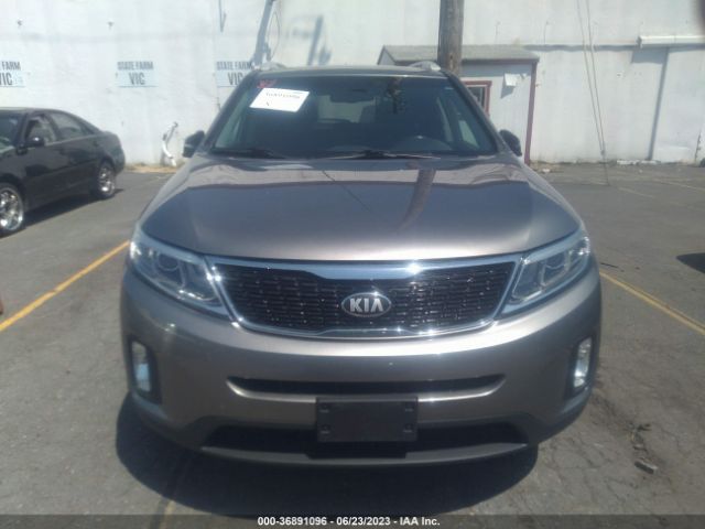 5XYKTCA65EG475908 KIA SORENTO LX