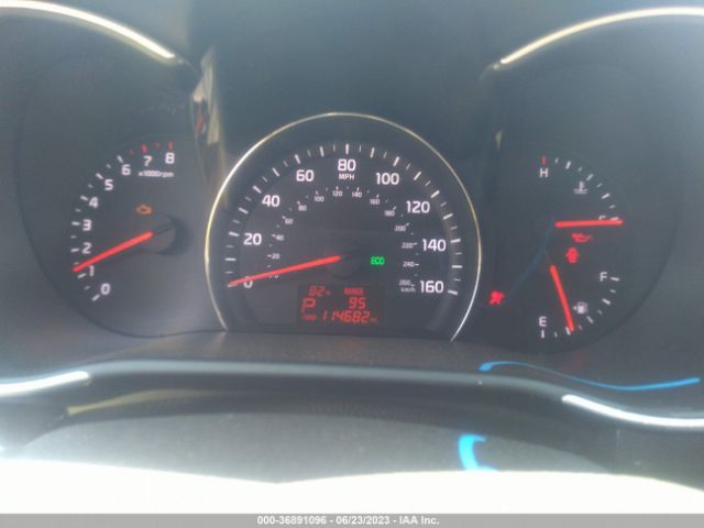 5XYKTCA65EG475908 KIA SORENTO LX