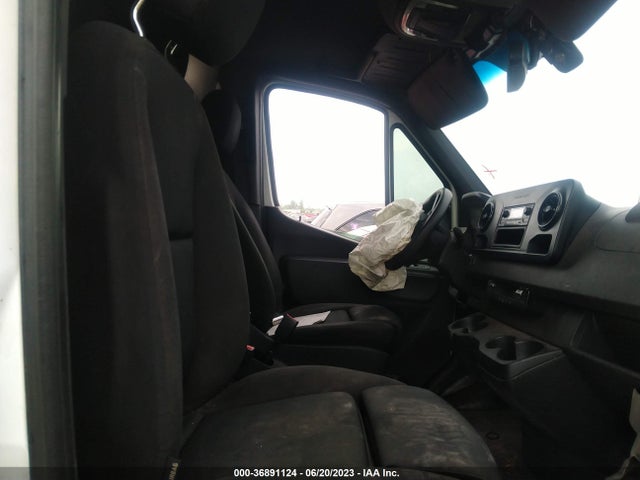 WD4PF1CD4KP154910 Mercedes-Benz SPRINTER VAN