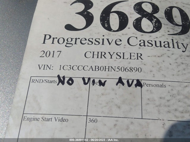 Chrysler 200 Limited Platinum 2017 1C3CCCAB0HN506890 Image 9