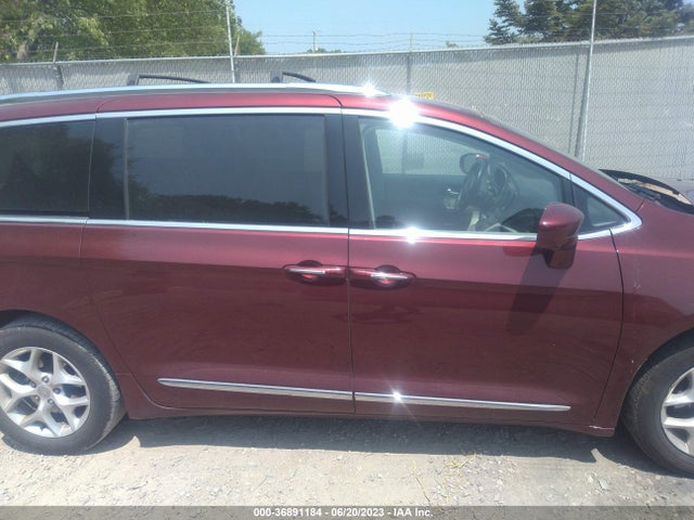 2C4RC1EG7HR644445 Chrysler Pacifica Touring-l Plus
