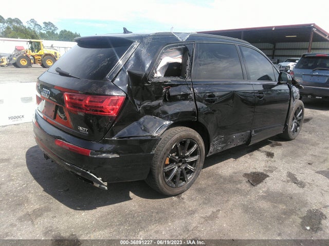 Audi Q7 Premium Plus 2017 WA1LAAF72HD048067 Image 4