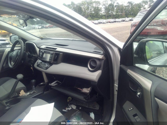2014 TOYOTA RAV4 XLE VIN: 2T3RFREV2EW197884
