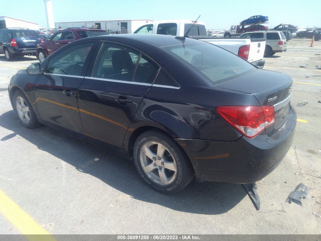 Chevrolet Cruze 1lt 2014 1G1PC5SB0E7194053 Image 3