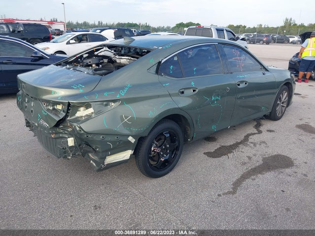 2019 LEXUS ES ES 350 VIN: 58ABZ1B13KU027302
