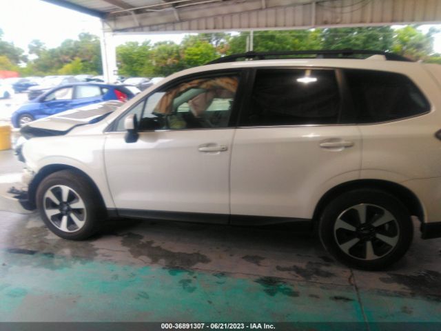 Subaru Forester Limited 2018 JF2SJARC5JH496605 Image 14