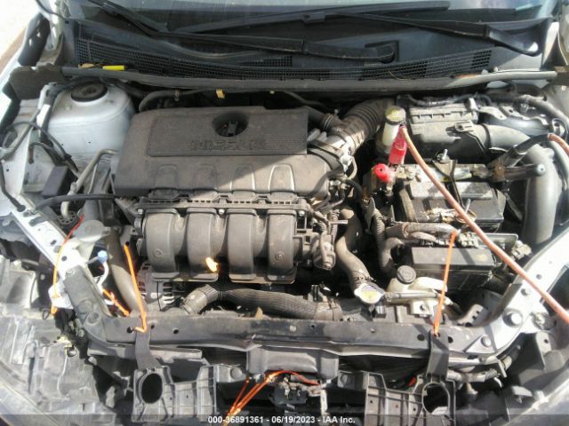3N1AB7AP3KY277899 Nissan SENTRA SV