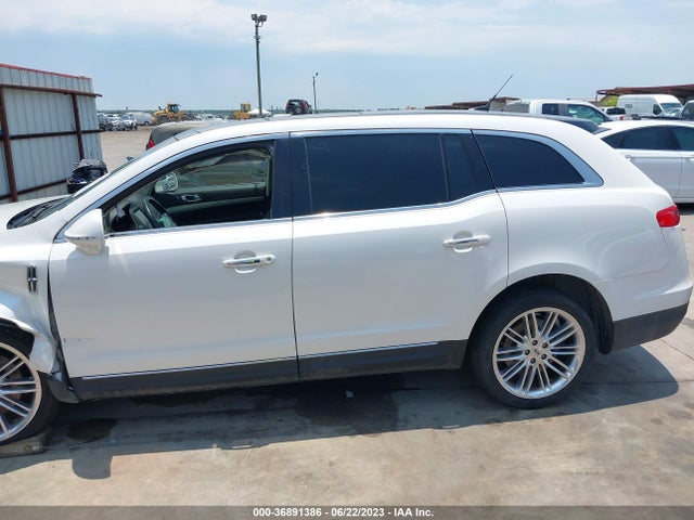 2LMHJ5AT3EBL54848 Lincoln Mkt Ecoboost