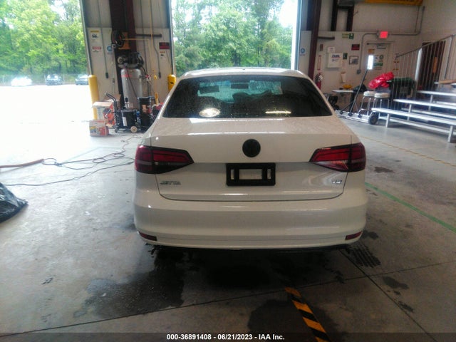 3VW2B7AJ7HM258198 Volkswagen Jetta 1.4t S