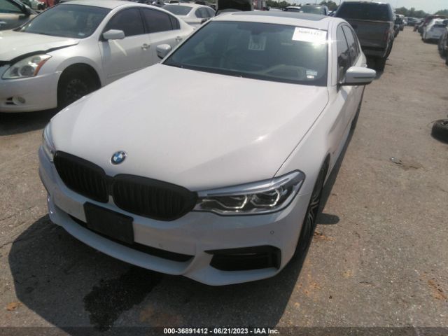 WBAJE5C38HG916742 BMW 5 Series 540i