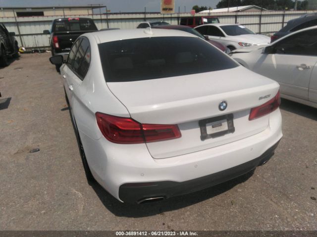 WBAJE5C38HG916742 BMW 5 Series 540i