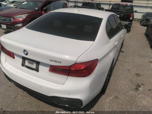 WBAJE5C38HG916742 BMW 5 Series 540i